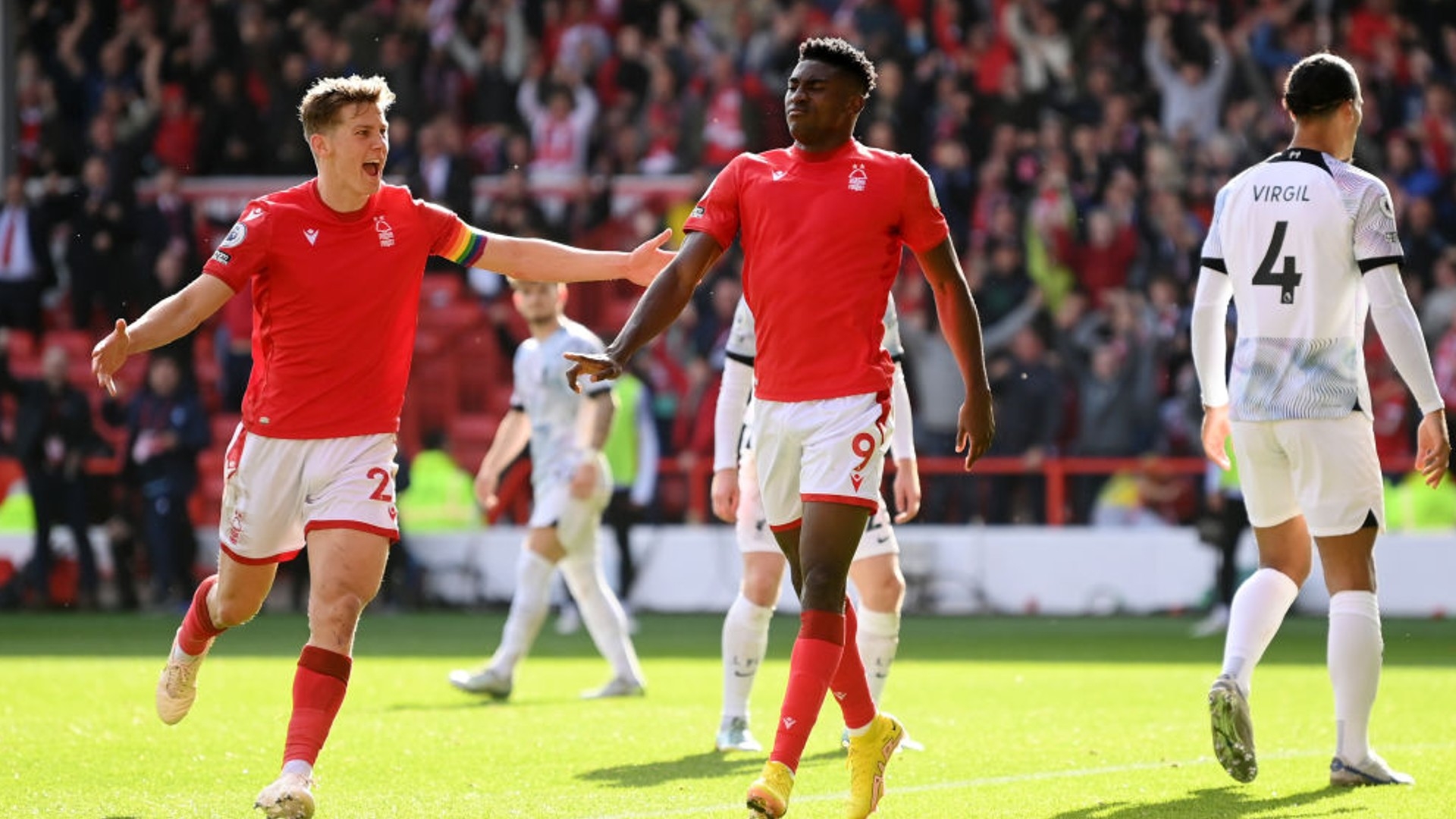 疑又掀起了 疑又掀起了