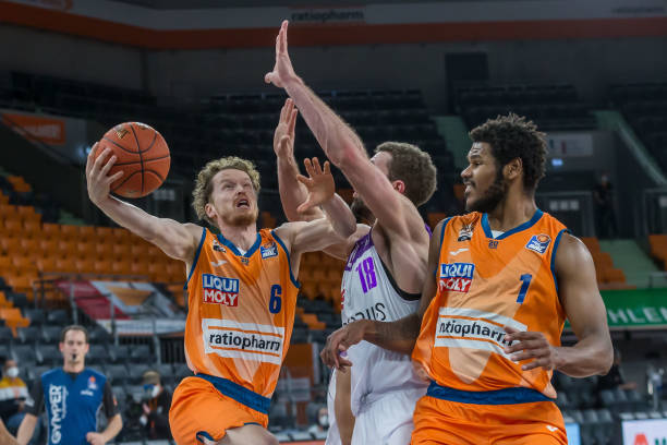 这也让他在 这也让他在